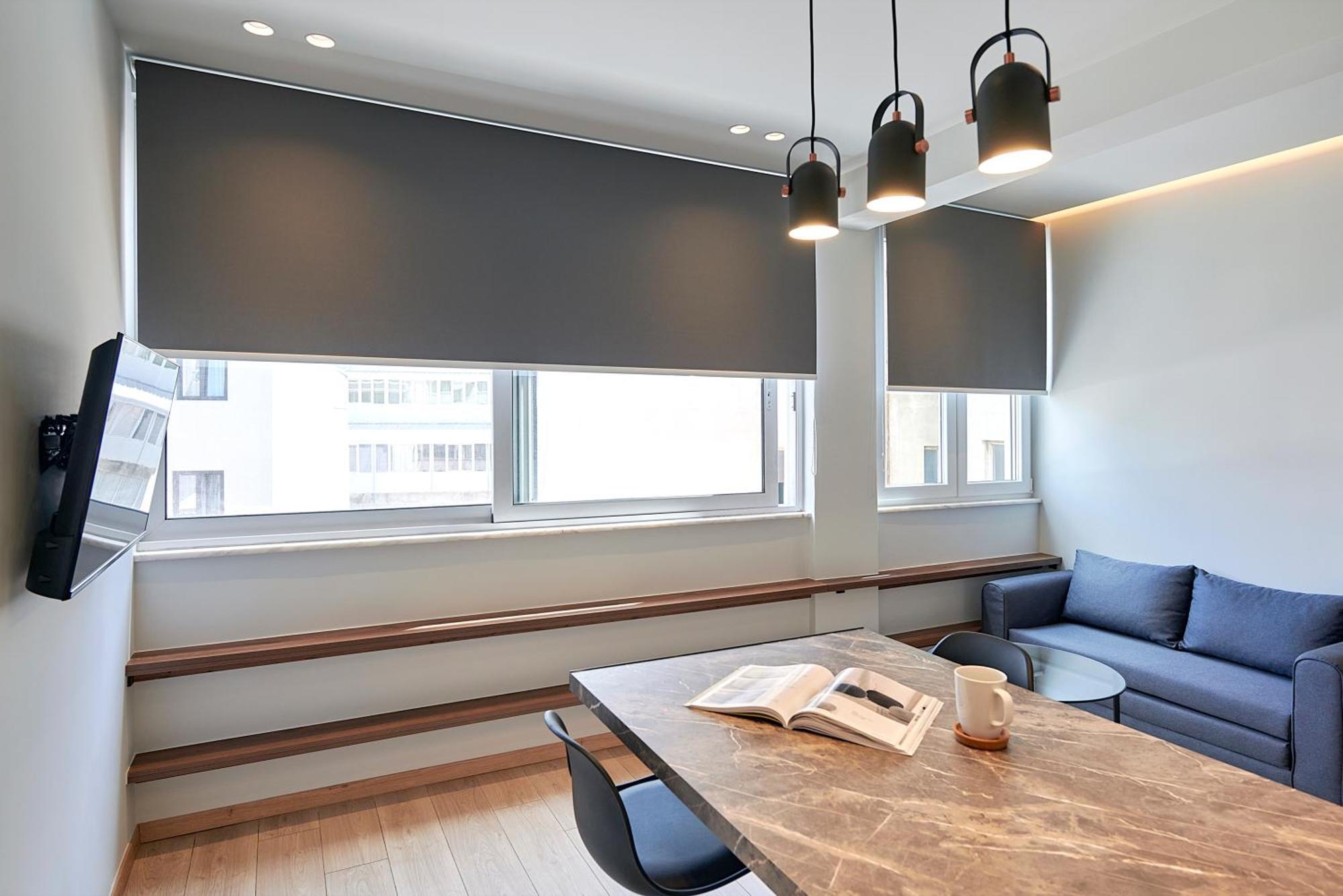 City-Center Apartment In Vibrant Monastiraki, アテネ エクステリア 写真
