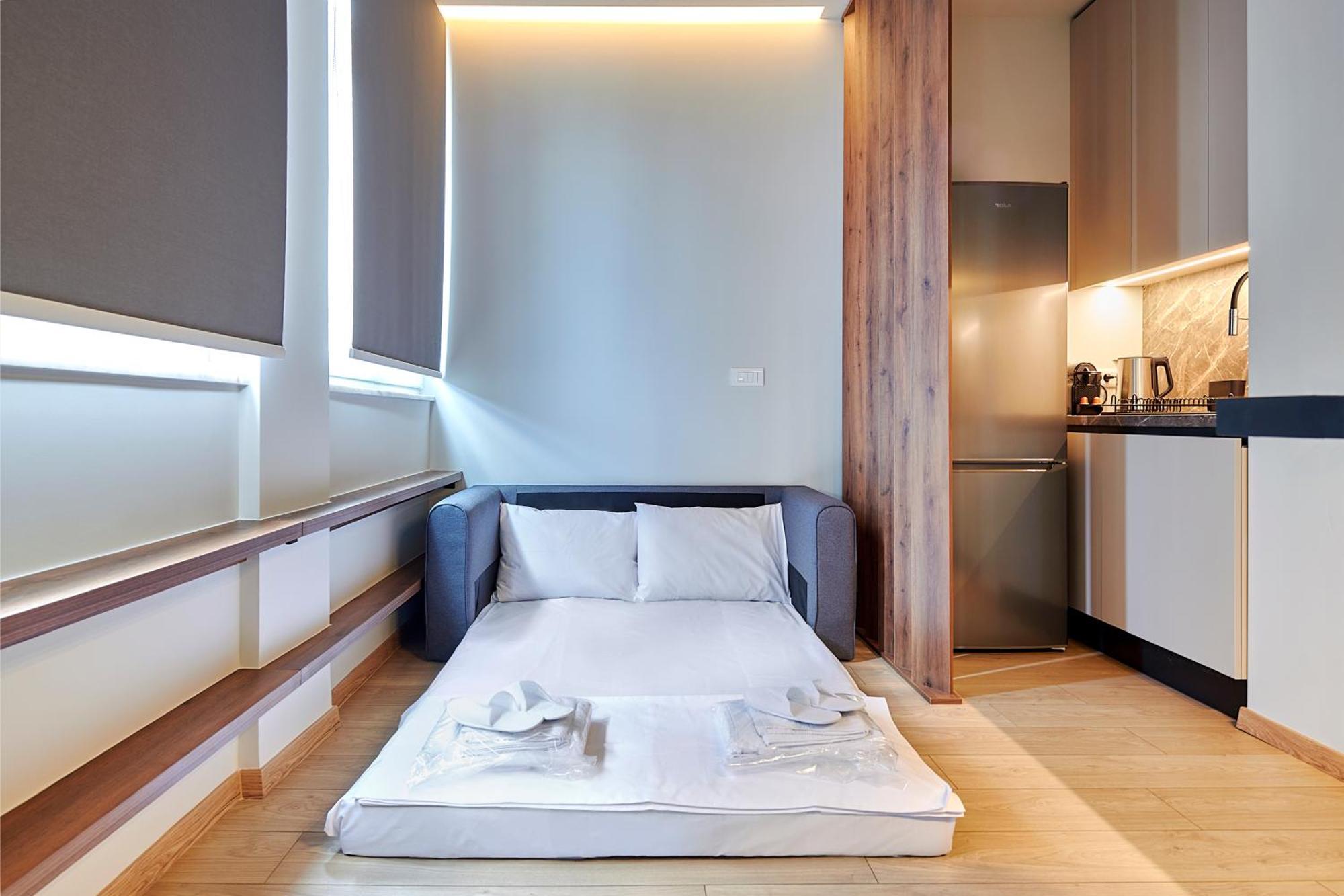City-Center Apartment In Vibrant Monastiraki, アテネ エクステリア 写真