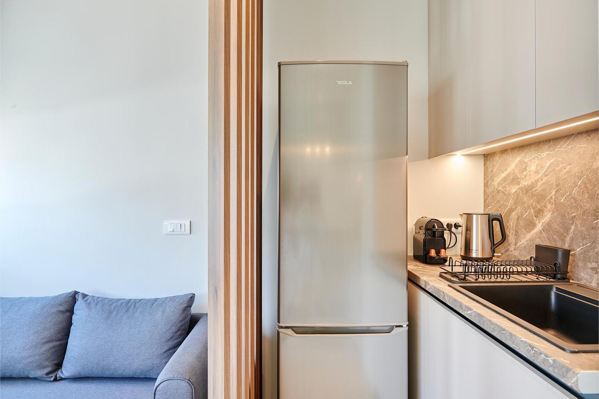 City-Center Apartment In Vibrant Monastiraki, アテネ エクステリア 写真