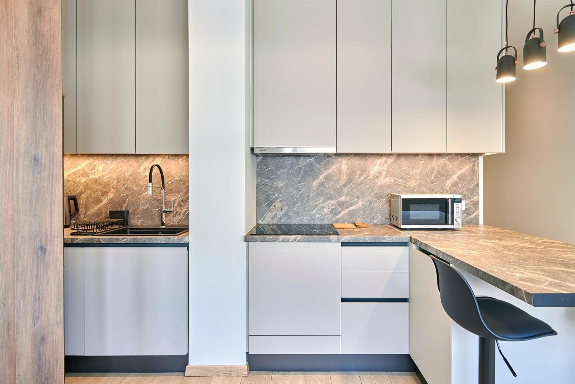 City-Center Apartment In Vibrant Monastiraki, アテネ エクステリア 写真